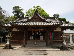 村山神社