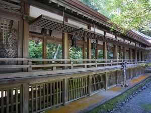 青海神社