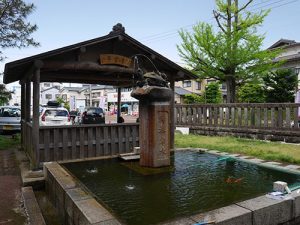 青海神社