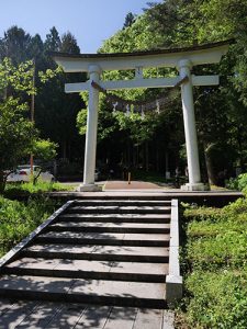 青海神社