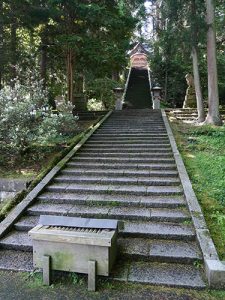 青海神社