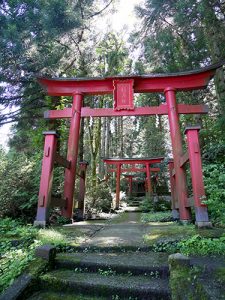 青海神社