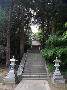 旦飯野神社