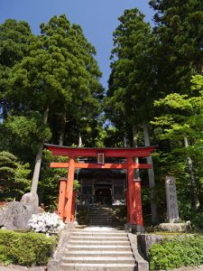 旦飯野神社