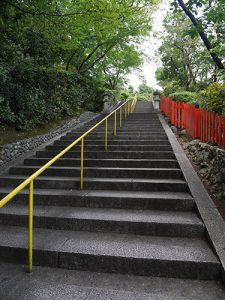 建勲神社