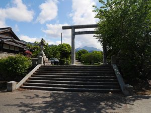 伊曽乃神社