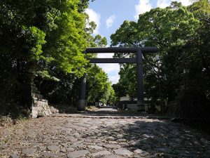 伊曽乃神社