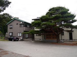 新治神社