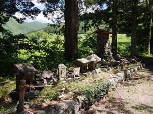 山家神社