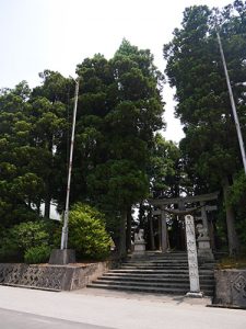 中加積神社