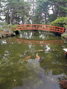 新治神社