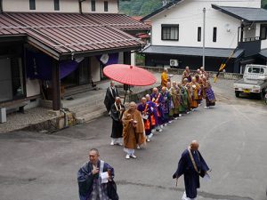 長瀧白山神社