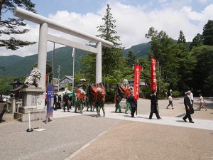 白山比咩神社