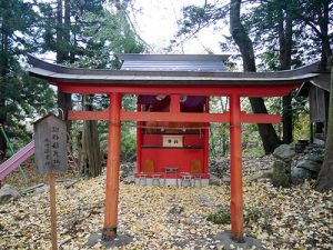 山家神社