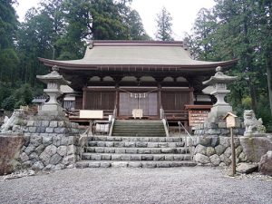 久津八幡宮