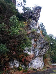 岩上神社