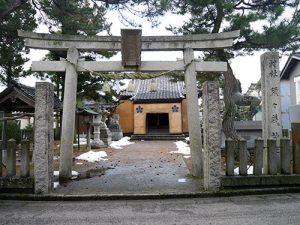 土清水八幡神社