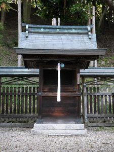 雄琴神社