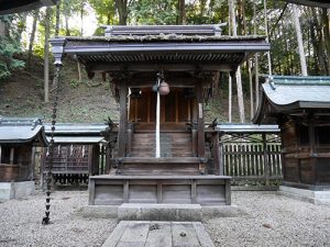 雄琴神社