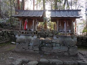 融神社