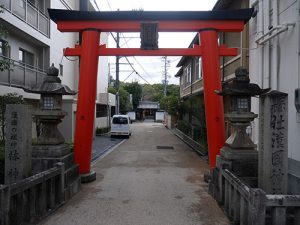 漢國神社