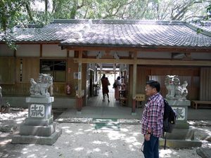 花窟神社