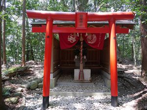 産田神社