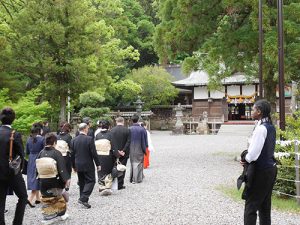 闘鶏神社