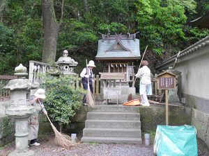 闘鶏神社