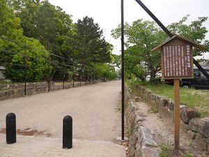 闘鶏神社