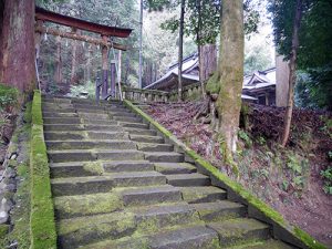 安波賀春日神社