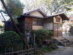 知立神社