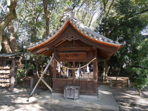 知立神社