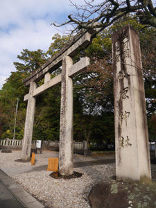 砥鹿神社