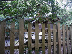 砥鹿神社