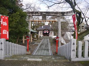 湊八幡神社