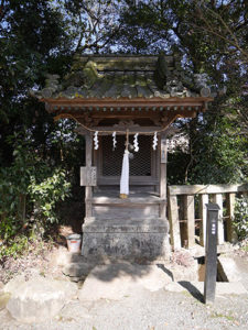 鍬山神社