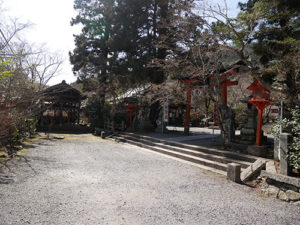 鍬山神社