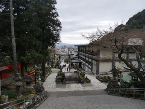 伊奈波神社