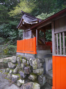 伊奈波神社