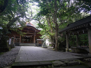 須須神社高座宮