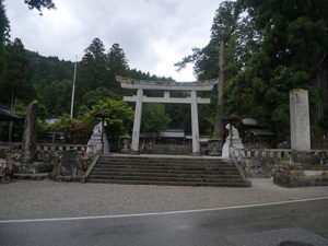 飛騨一宮水無神社