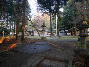 縣主神社