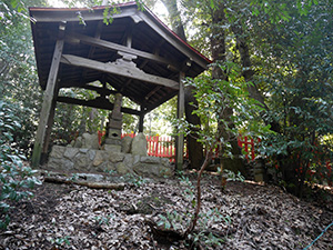 建勲神社