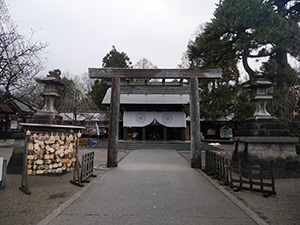 射水神社