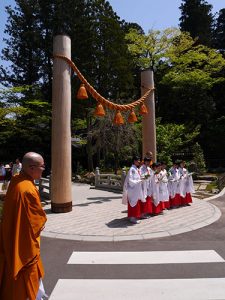 那谷寺