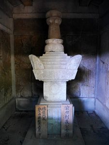 瑞龍寺