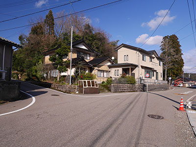 鳥越弘願寺