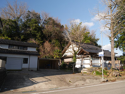 鳥越弘願寺