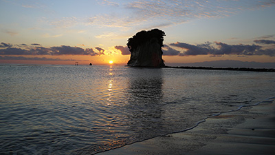 珠洲　見附島日の出